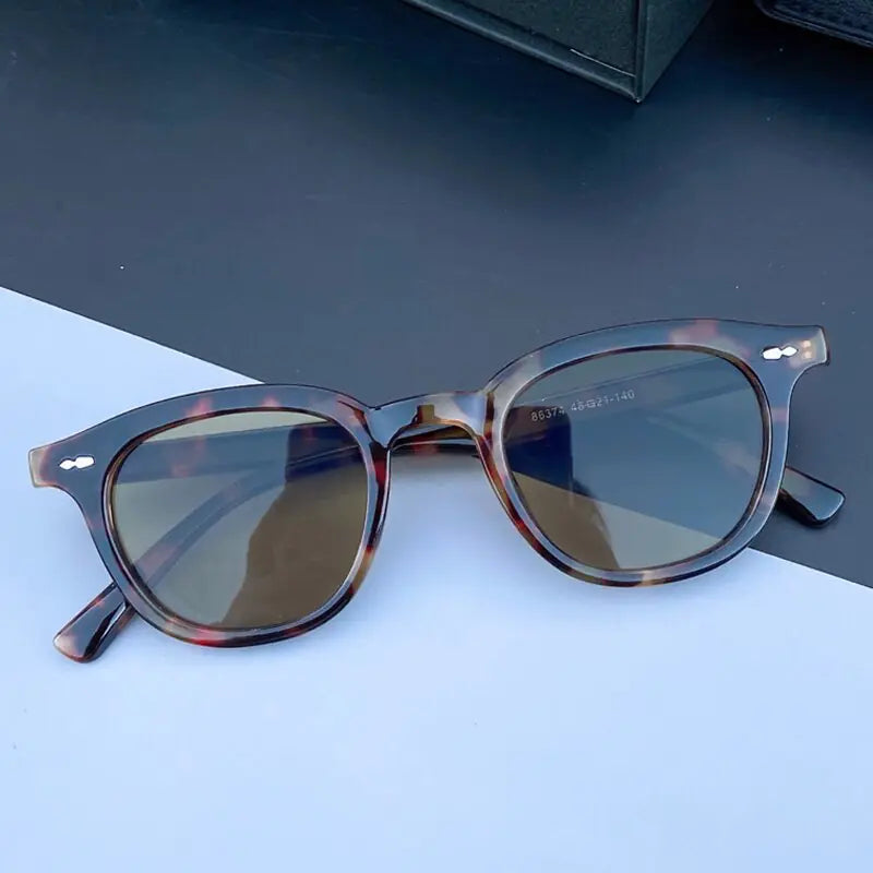 Classic Polarized Shades