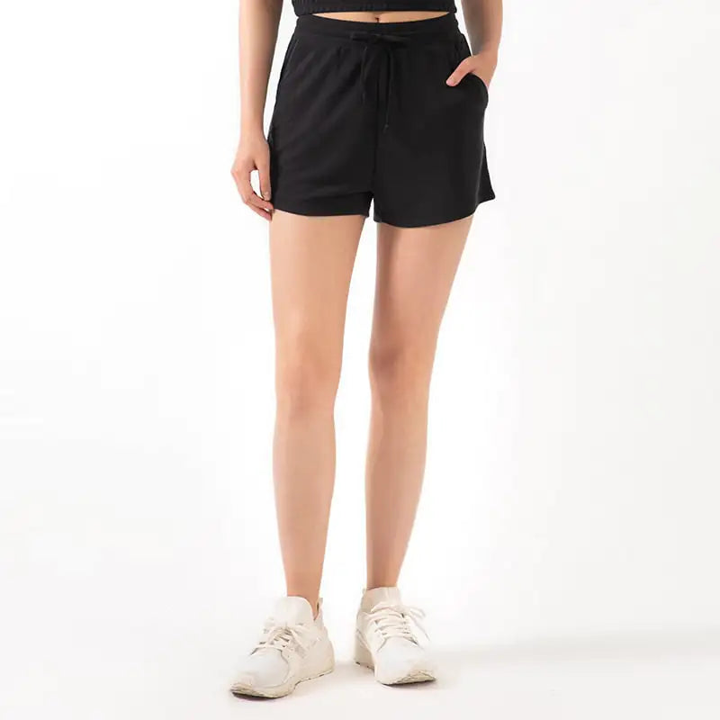 High-Waisted Sport Shorts for Women – Elastic, Quick-Dry & Stylish Look