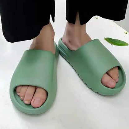 Men's Lightweight Foam Slides