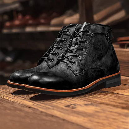 🥾 Men’s Retro Leather Motorcycle Boots – Durable Lace-Up Combat Style